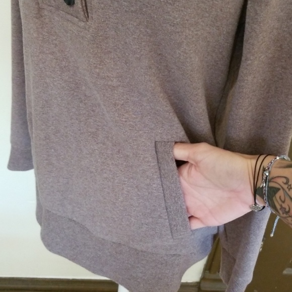 Banana Republic sweater - Picture 3 of 4